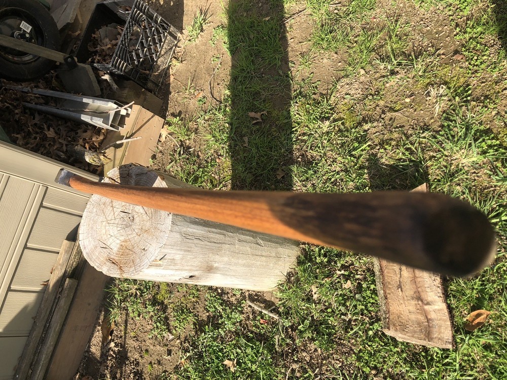 Vintage unmarked 3/2 Rockaway Pattern Axe