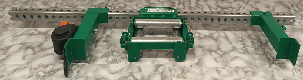 Greenlee CTR200 Heavy Duty Cable Roller