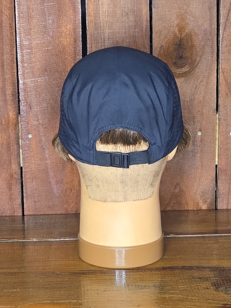 On Cloud Running Lightweight Running Cap Black Reflective
