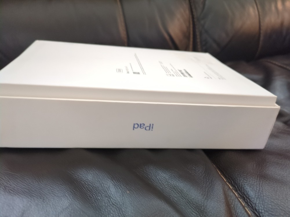 Set Of 2 Boxes 2025 Apple iPad 11th Gen A16 (Empty BOXES)