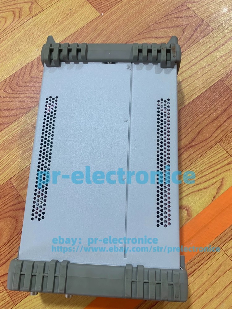 Agilent 53131A 225MHz Universal Frequency Counter/Timer