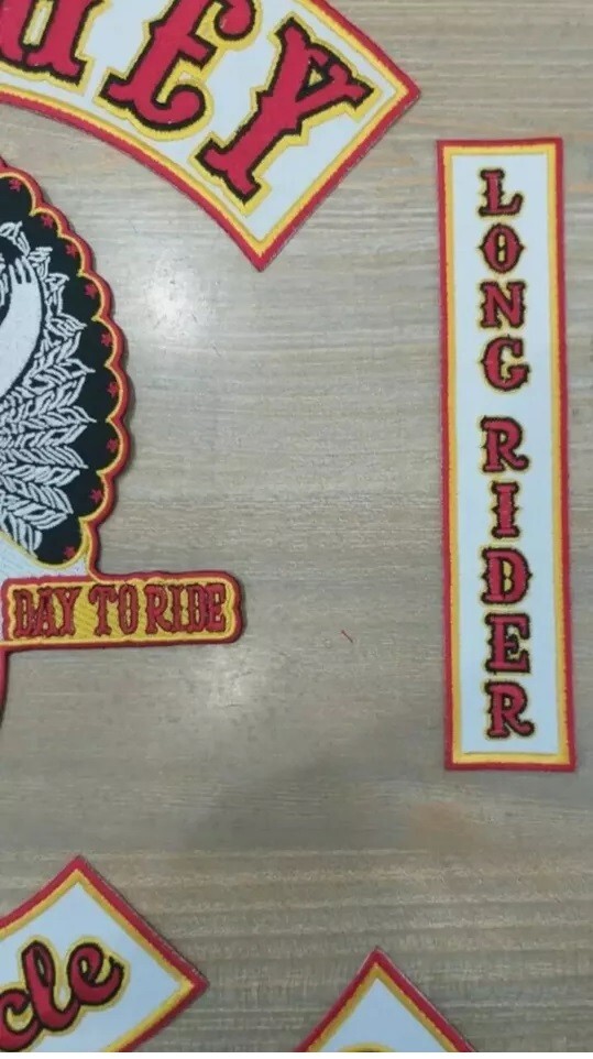 Hoka hey challenge 35cm iron on embroidered set