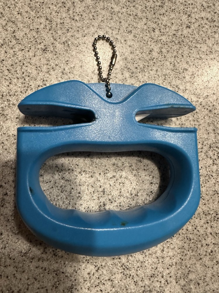 Pull Through Knife Sharpener Keychain, 2-Stage Knife Sharpener