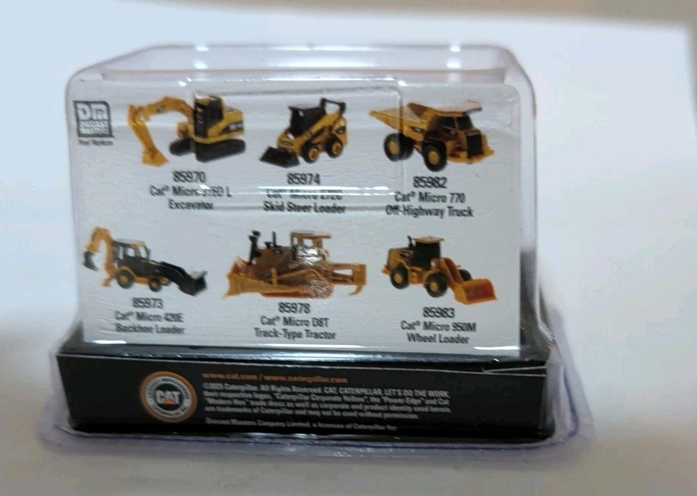 Diecast Masters Cat Micro 315D L Excavator Micro Constructors Series 85970