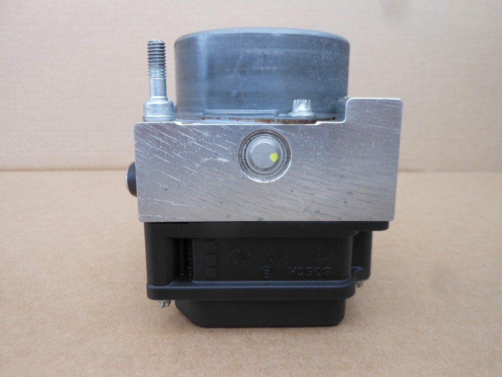 2013 Ducati Monster 796 ABS – ABS Pump / Control Module