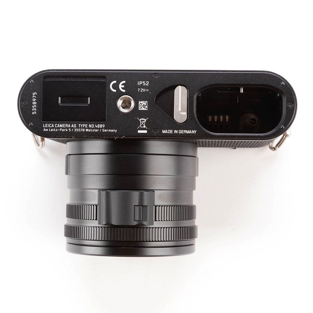 Leica Q2 Compact Digital Camera