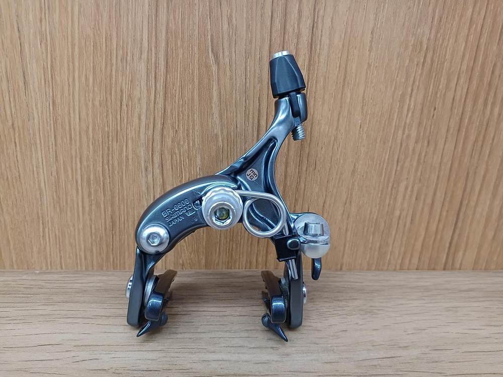 BR-6600 brake calipers (front and rear)