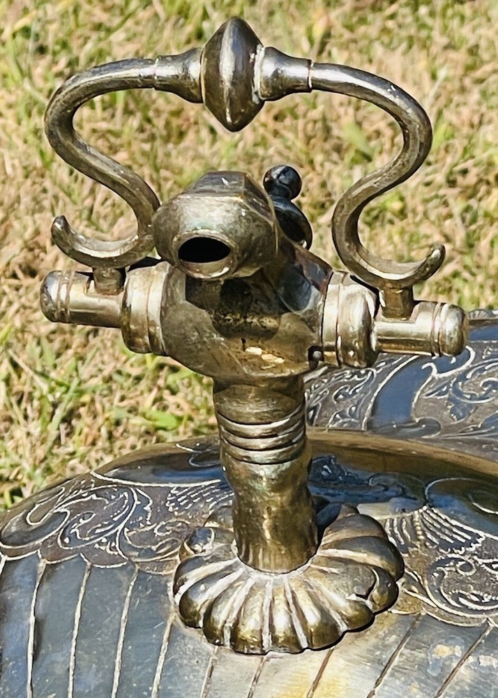 Large Exceptional Moroccan Samovar With Hand Chaised Surface Signed L Z.