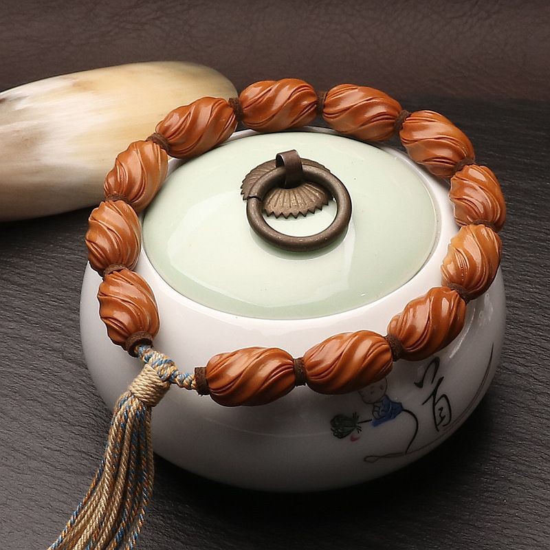 Olive Kernel Carved Bracelet Twist Pattern Handheld Wristband Gift