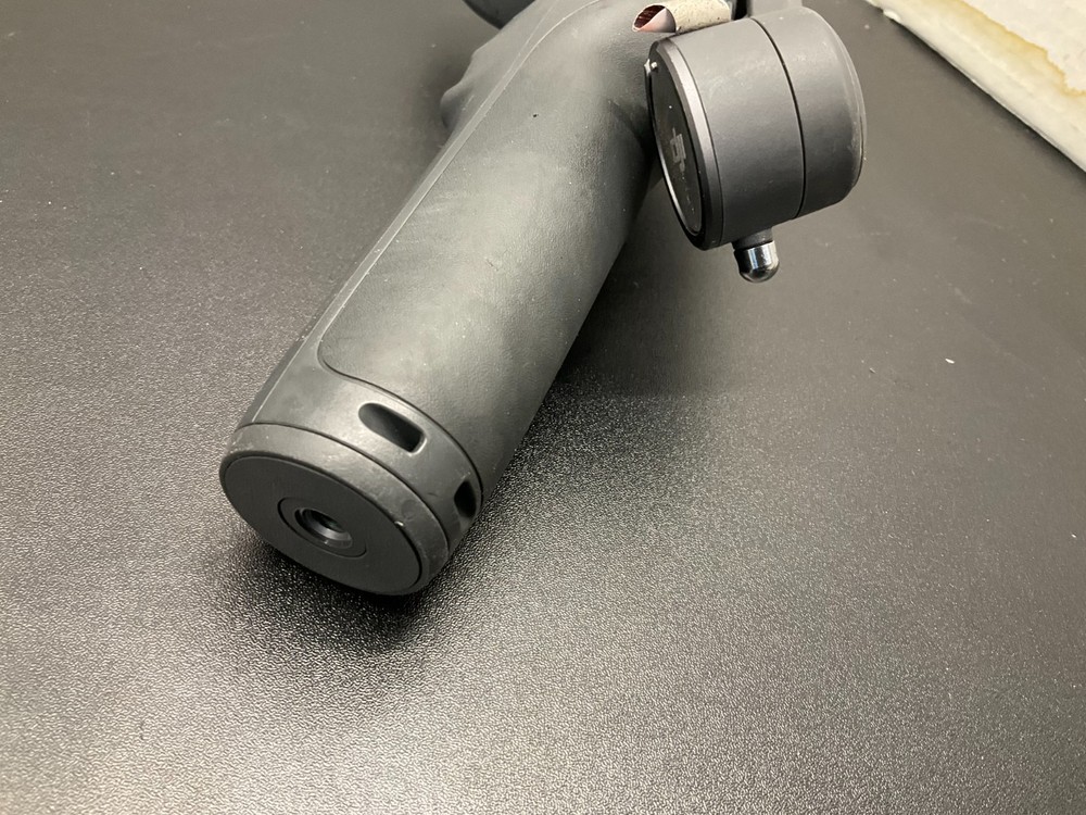 DJI Osmo Mobile 6 Smartphone Gimbal Stabilizer ***READ DESCRIPTION***