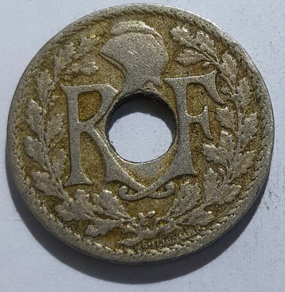 Old Coin 1920 French Five Centimes