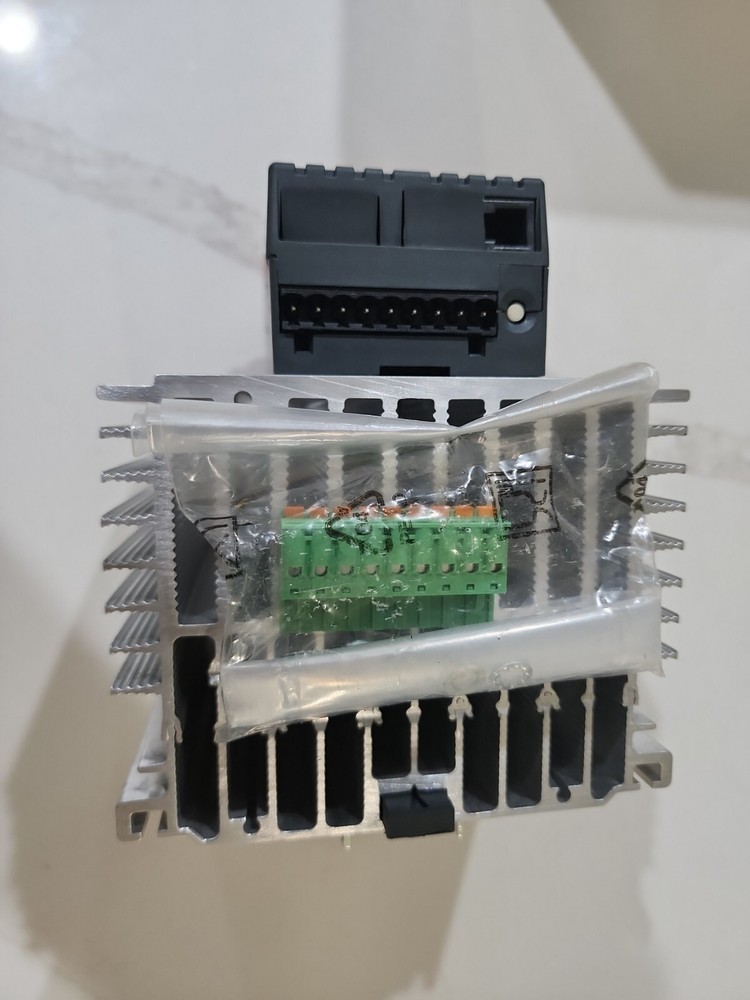 CHROMALOX CTF-09060-1000 SCR POWER CONTROLLER