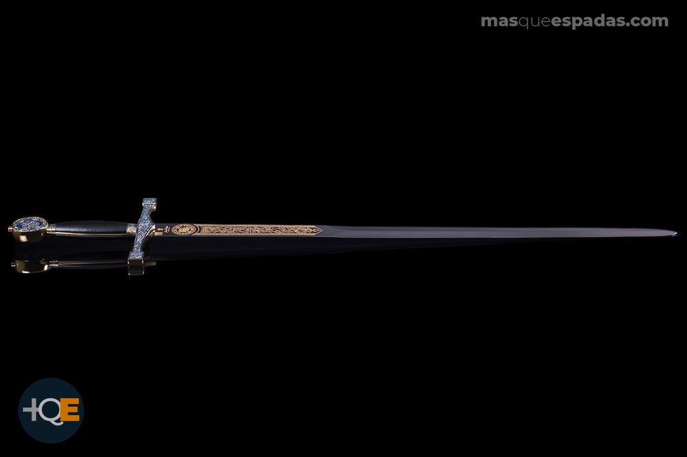 Sword Excalibur blue enamelled gold