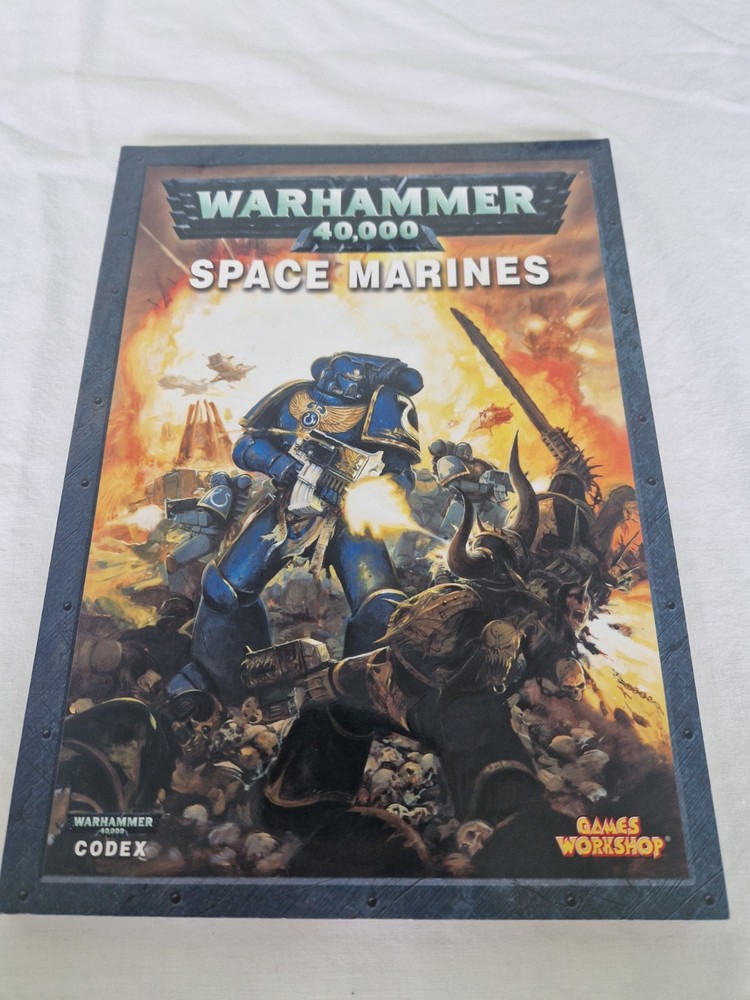 Warhammer 40K SPACE MARINES Codex Softcover 2009 Games Workshop OOP VGC