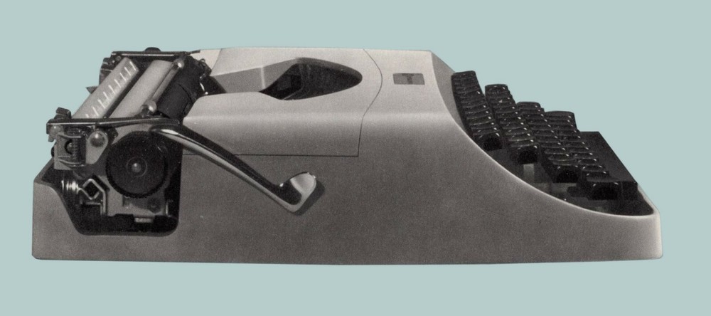 Underwood 18 (Olivetti) Typewriter Instruction Card Guide