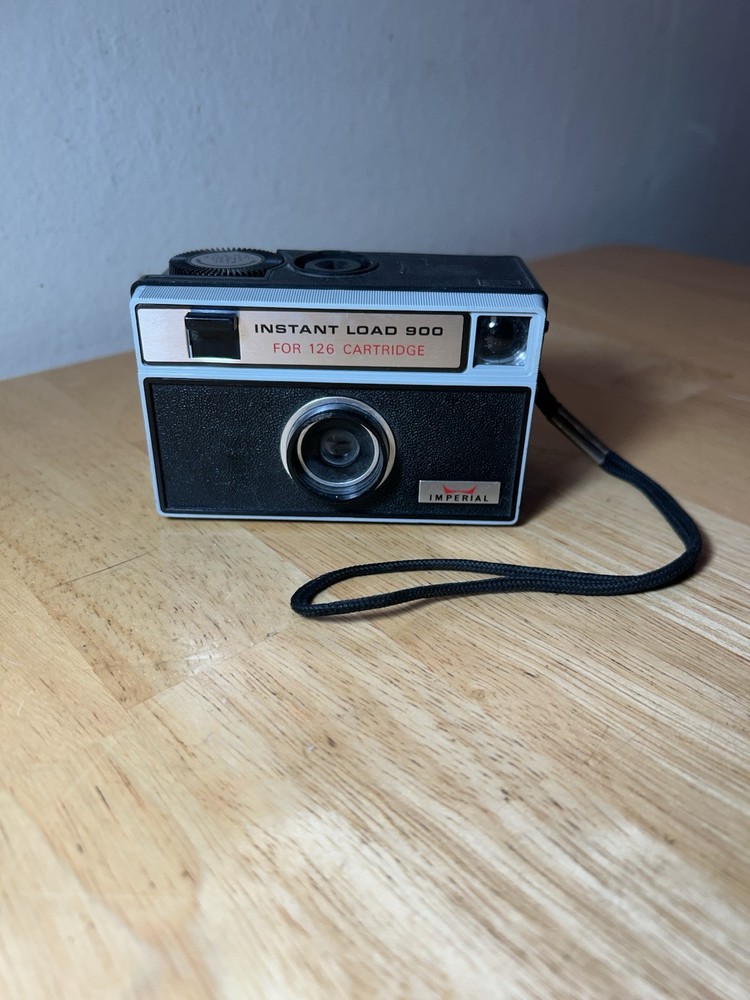 Imperial Camera Instant Load 900 Girl Scouts