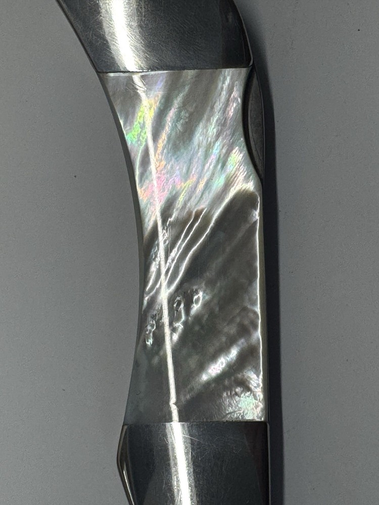 Custom Made Knife HEWITT Folder w Pearl #129