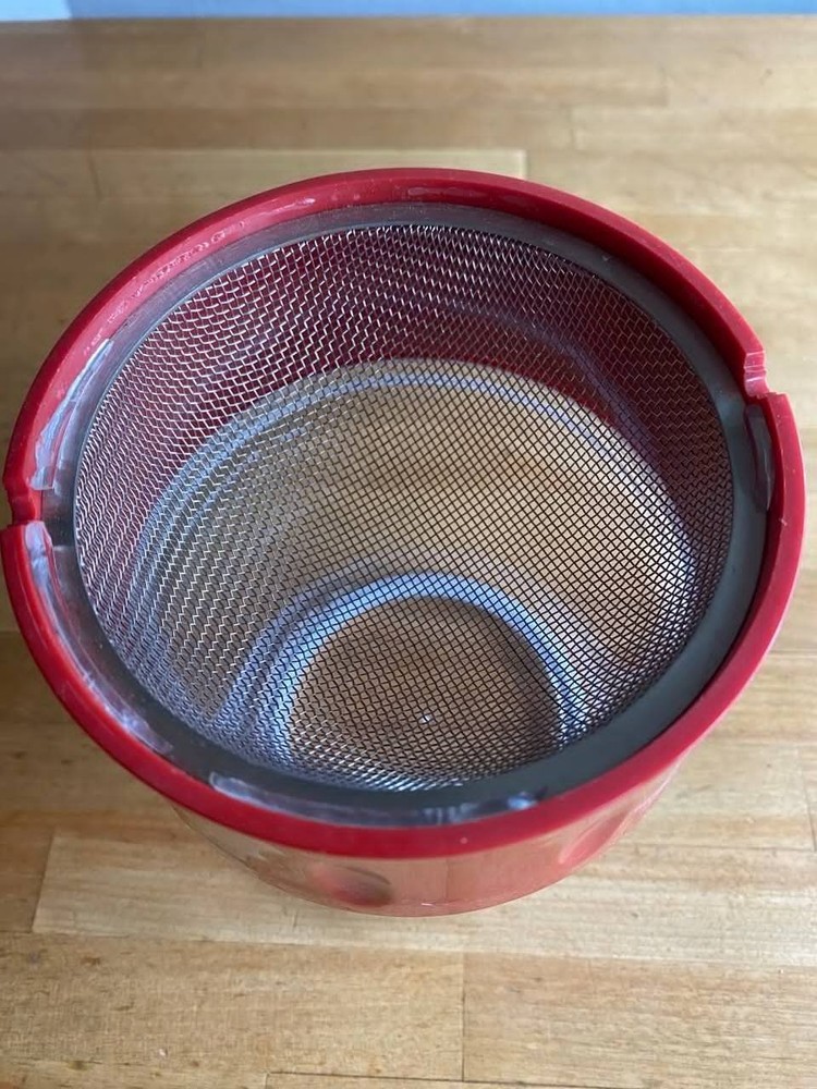 Progressive Measuring Sifter Plastic Metal Missing Details