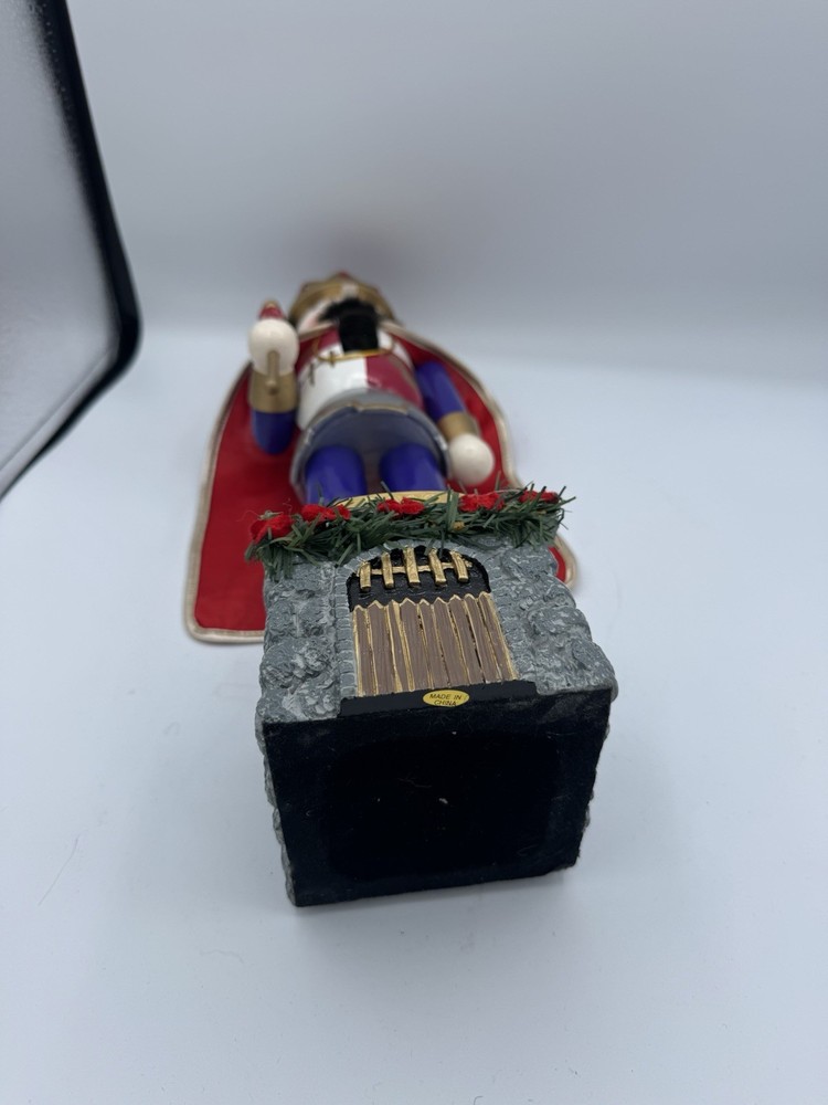 Nutty For Nutcracker Ms Museum Duplicate King Arthur Nutcracker 18 Inch Tall