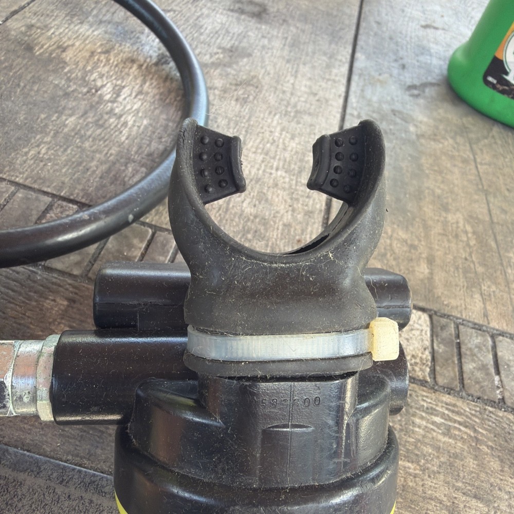 Oceanic Alpha Scuba Regulator