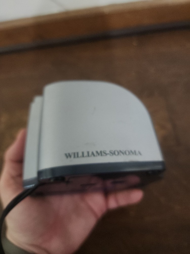 Williams-Sonoma Kai Corp Knife Sharpener AP120