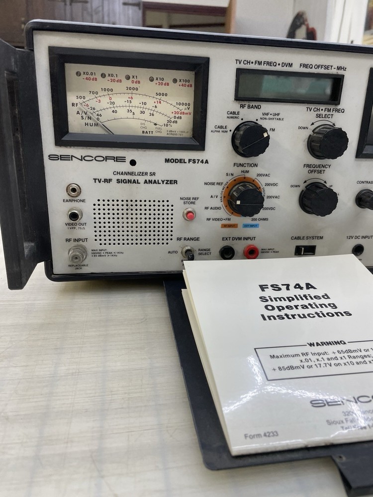 Sencore TV-RF Signal Analyzer Model FS74 A Not Tested