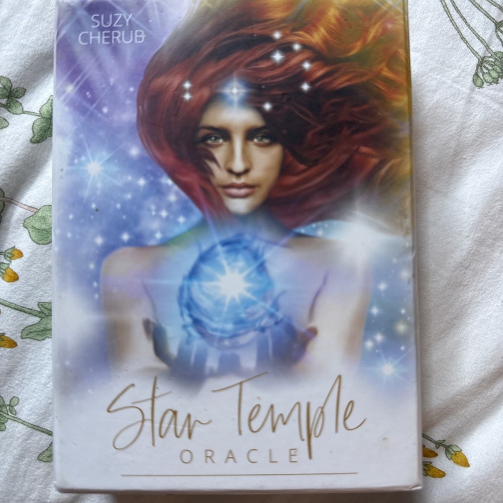 Star Temple Oracle Deck, "Feminine Powers," 44 Cards & Guidebook