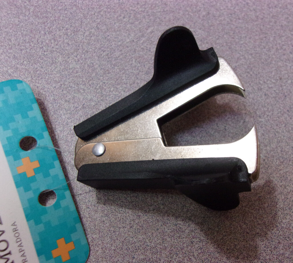 Staple Remover / Pen + Gear - New!