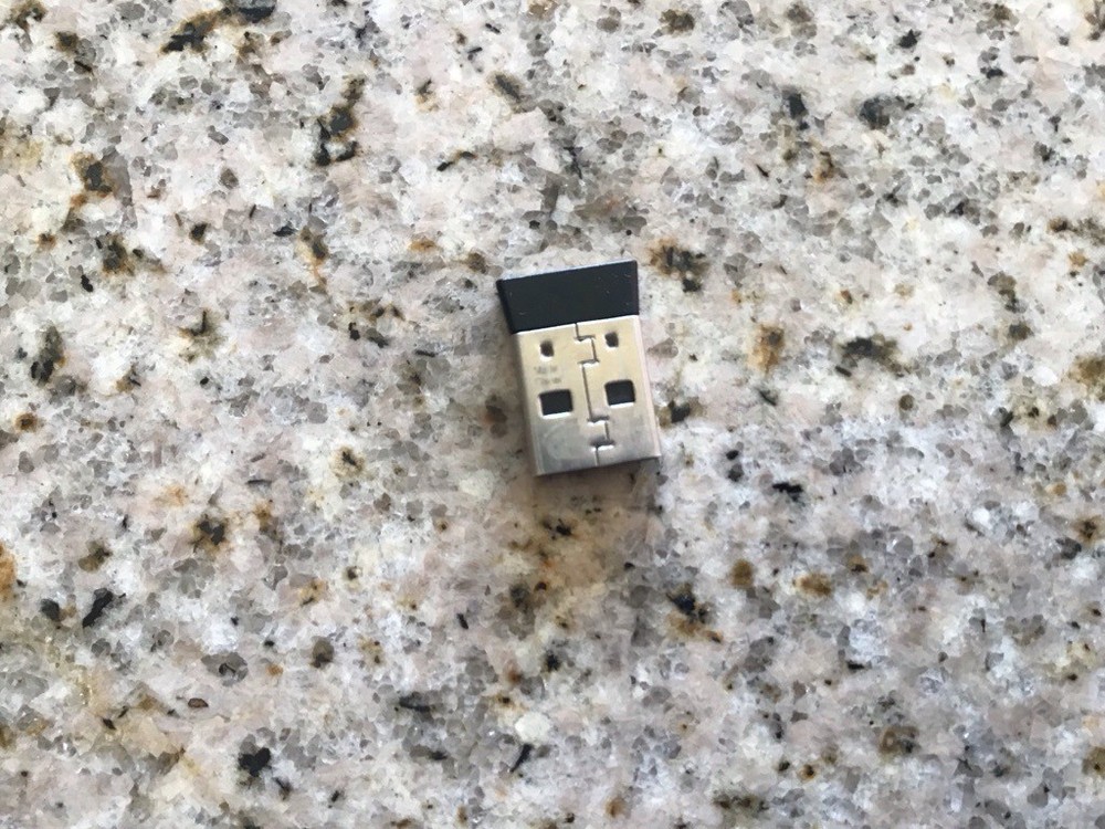 Microsoft Model 1447 USB Nano Receiver Mouse/Keyboard Dongle