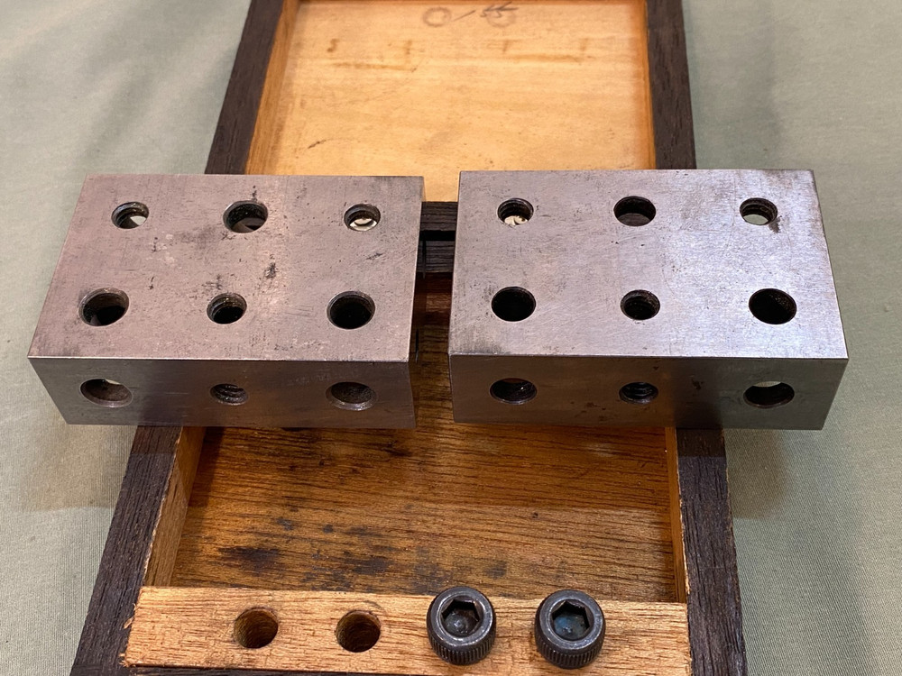 SPI 1" X 2" X 3" 1-2-3 UNIVERSAL TOOLMAKERS BLOCKS W/ CASE