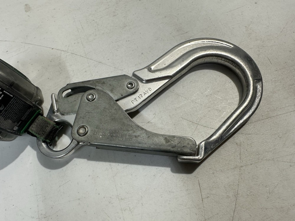 MSA V-TEC PFL Personal Fall Limiter