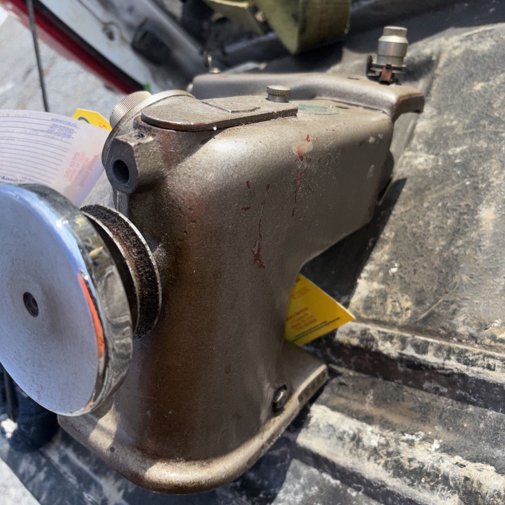 US BLINDSTITCH 1099-PB- BLINDSTITCH MACHINE