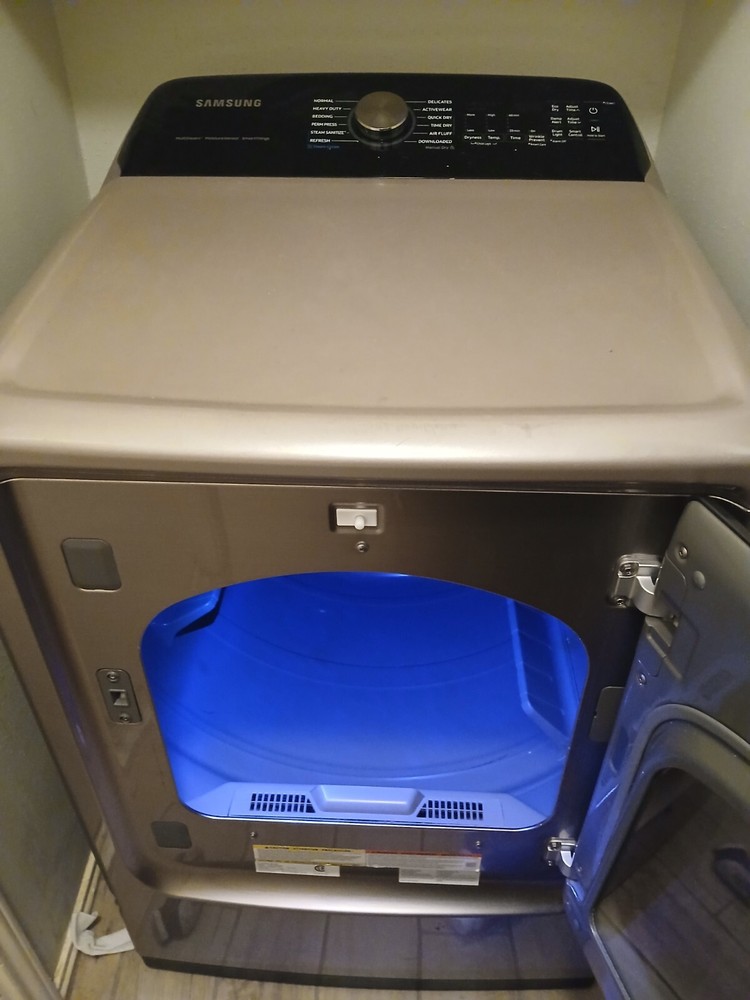 LG WASHER AND DRYER
