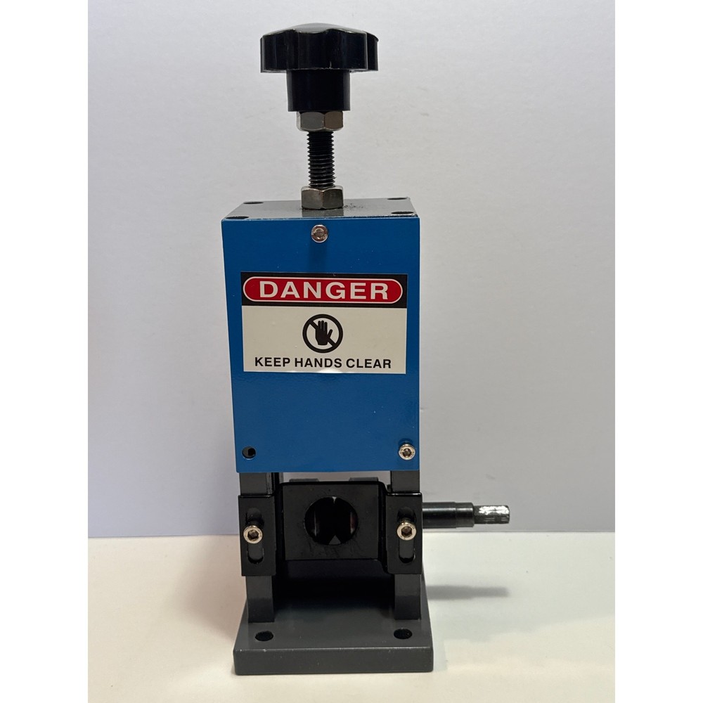 Senduo Manual Wire Stripper Machine