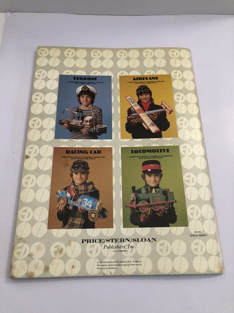 Model Paper Airplane Cut and Assemble Book