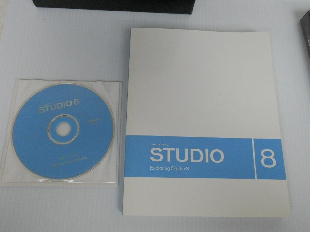 Adobe Creative Suite 2 Premium STUDIO 8 Web Bundle Windows Manuals Training Disc