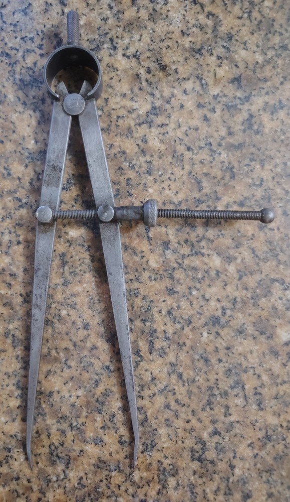 🗽 VINTAGE  8" DIVIDER WITH QUICK NUT