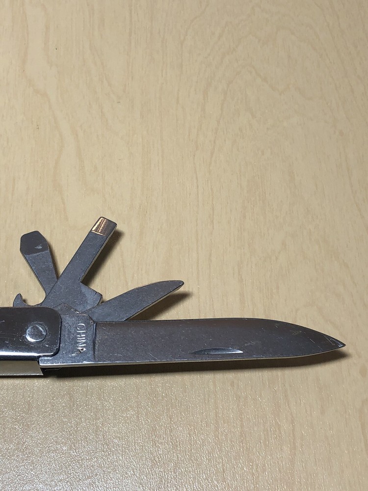 Pocket Multi-tool Stainless Pliers W/ Knife, Screwdriver, Phillips Unbranded