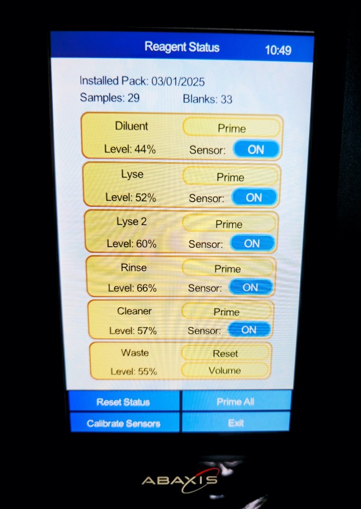 Abaxis VetScan HM5 Hematology Analyzer + VS2 Chemistry System Bundle w/ Accessor