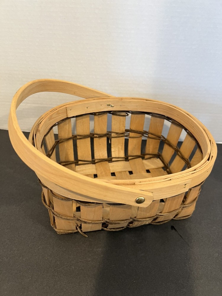 Woven Wood Basket w/Single Moveable Handle