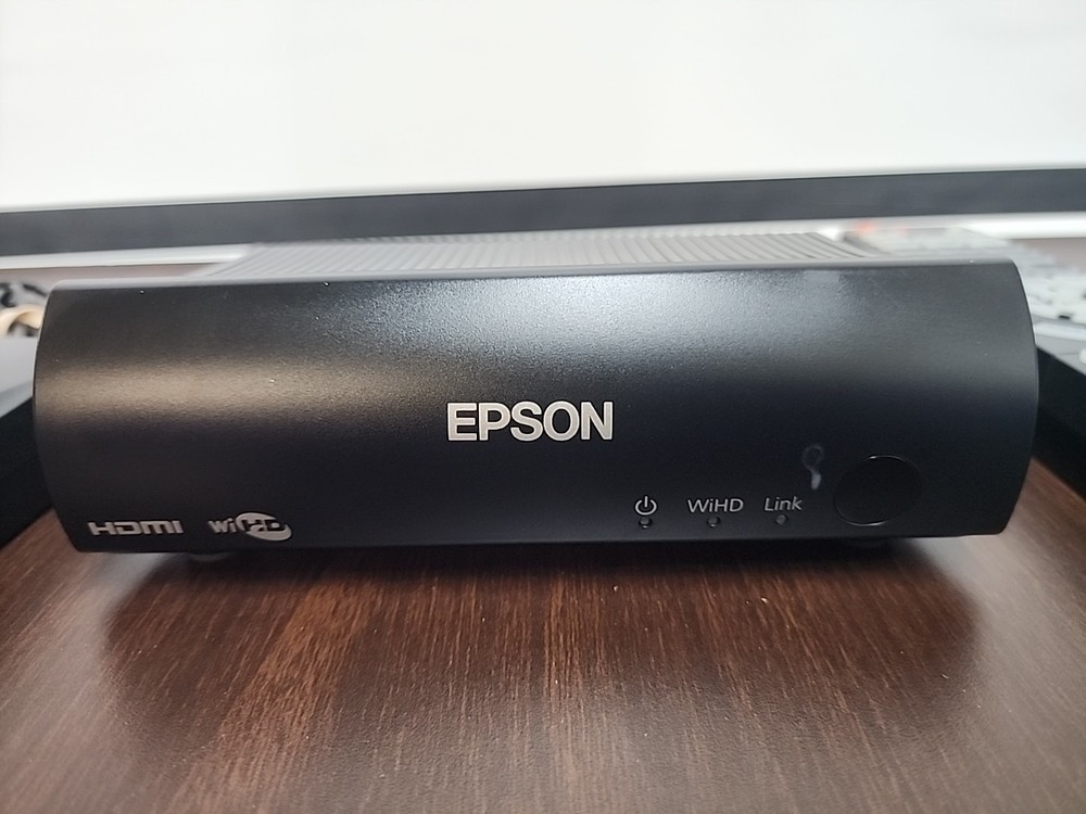 Epson Wireless HD Transmitter WIT2-F0 With Power Adapter