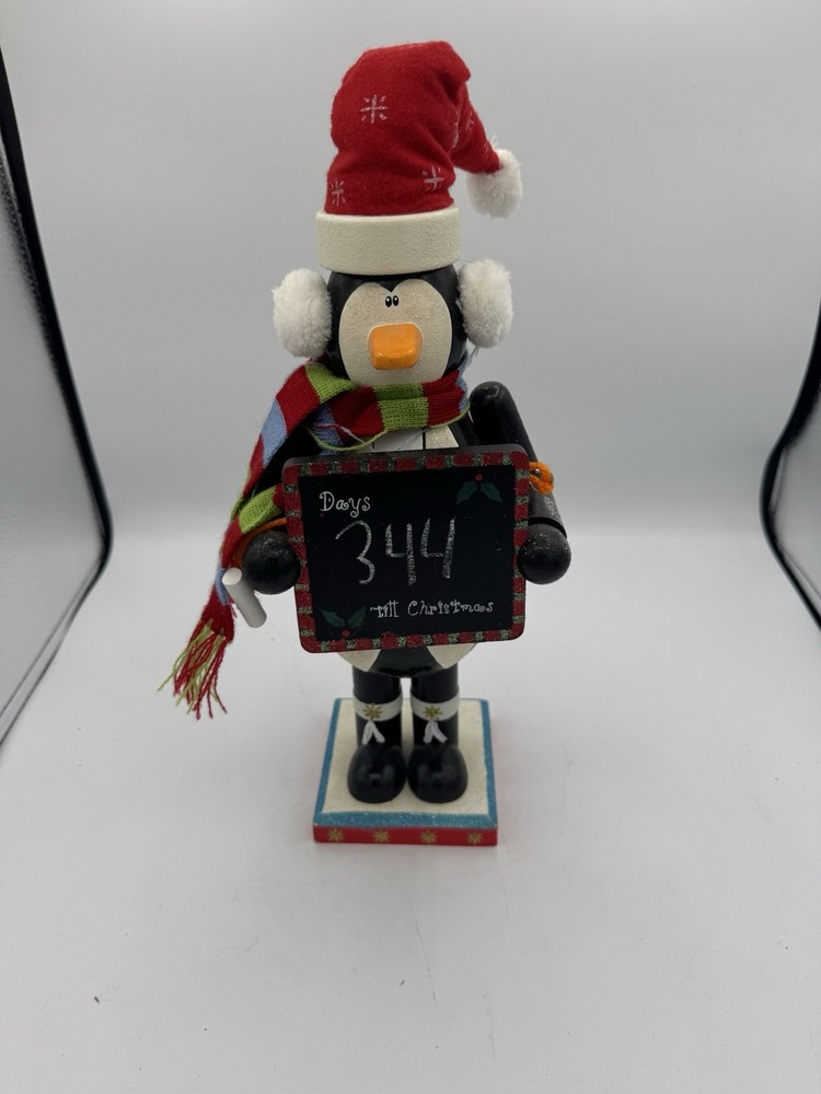 Wood Penguin Countdown Christmas Nutcracker With Chalk EUC