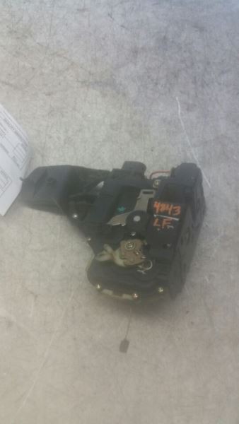 2001 Passat, OLD - - Left Front Lost Actuator - 185096