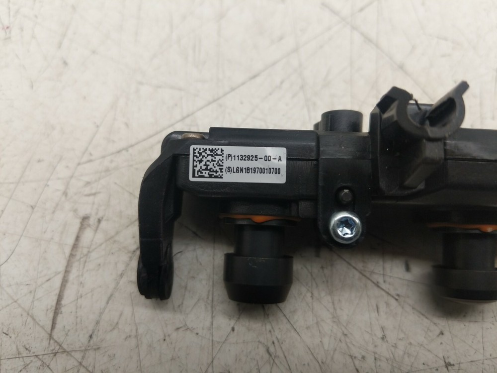 ⭕ 17-23 Model 3 Windshield Forward Facing Adjustable Triple Camera 1143746-00-B