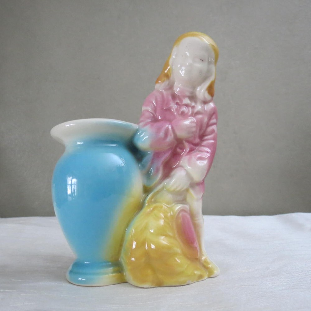 Plume hatted gentleman vintage planter bowing
