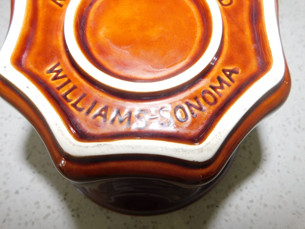 Williams-Sonoma Ceramic Monkey Bread Mold