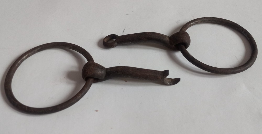 Small Pony Loose Ring Snaffle Bit vintage cracked