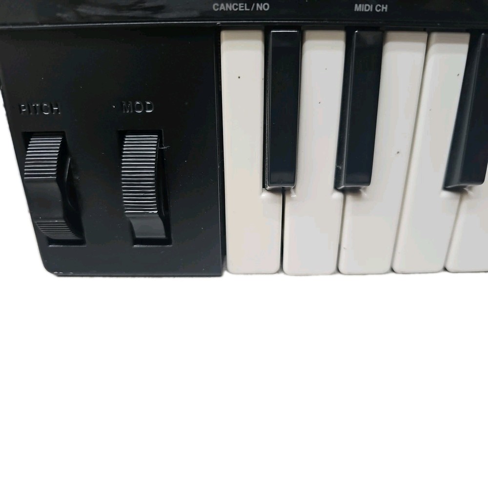 IK Multimedia iRig Keys Mini 37 MIDI Controller Keyboard iPhone iPad Untested
