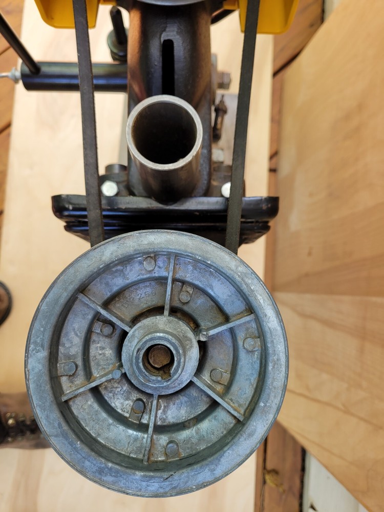 Rockwell 11-100 Benchtop Drill Press - Complete, Original