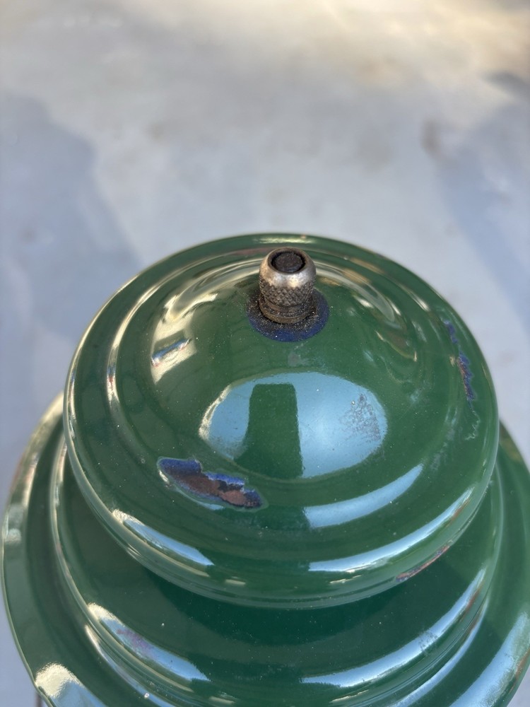 Vintage Coleman Lantern 1962